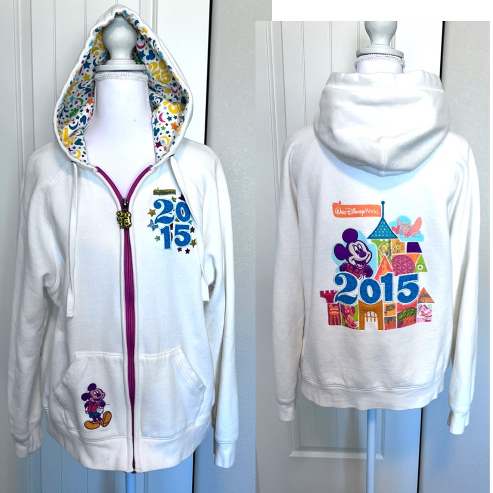 Disney Zip up Hoodie Colorful 2015 Embroidered Design Pockets Sz Medium